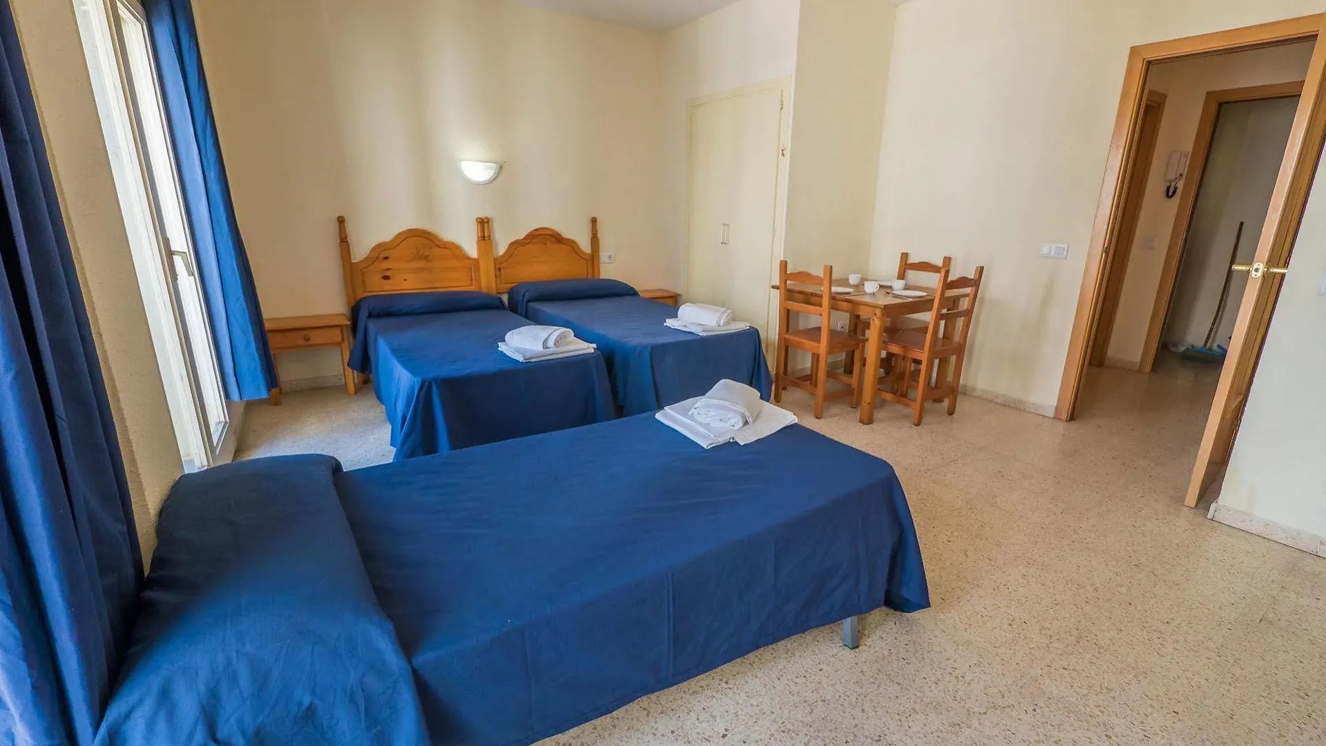 Apartment Apartamentos Ar Dalia Lloret de Mar Spain