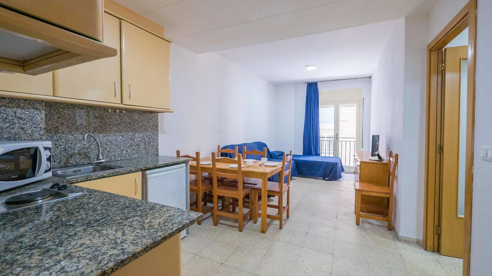 Apartamentos Ar Dalia Lloret de Mar 0*,